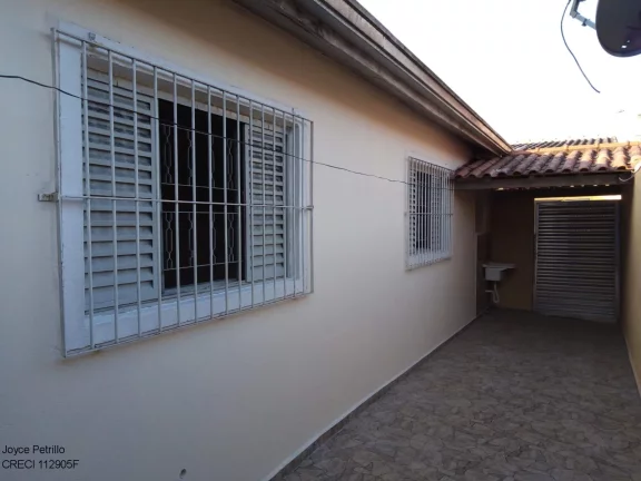 Imagem Venda de 1 salão comercial + 2 casas + 1 Kit Net. OPORTUNIDADE em Peruíbe.