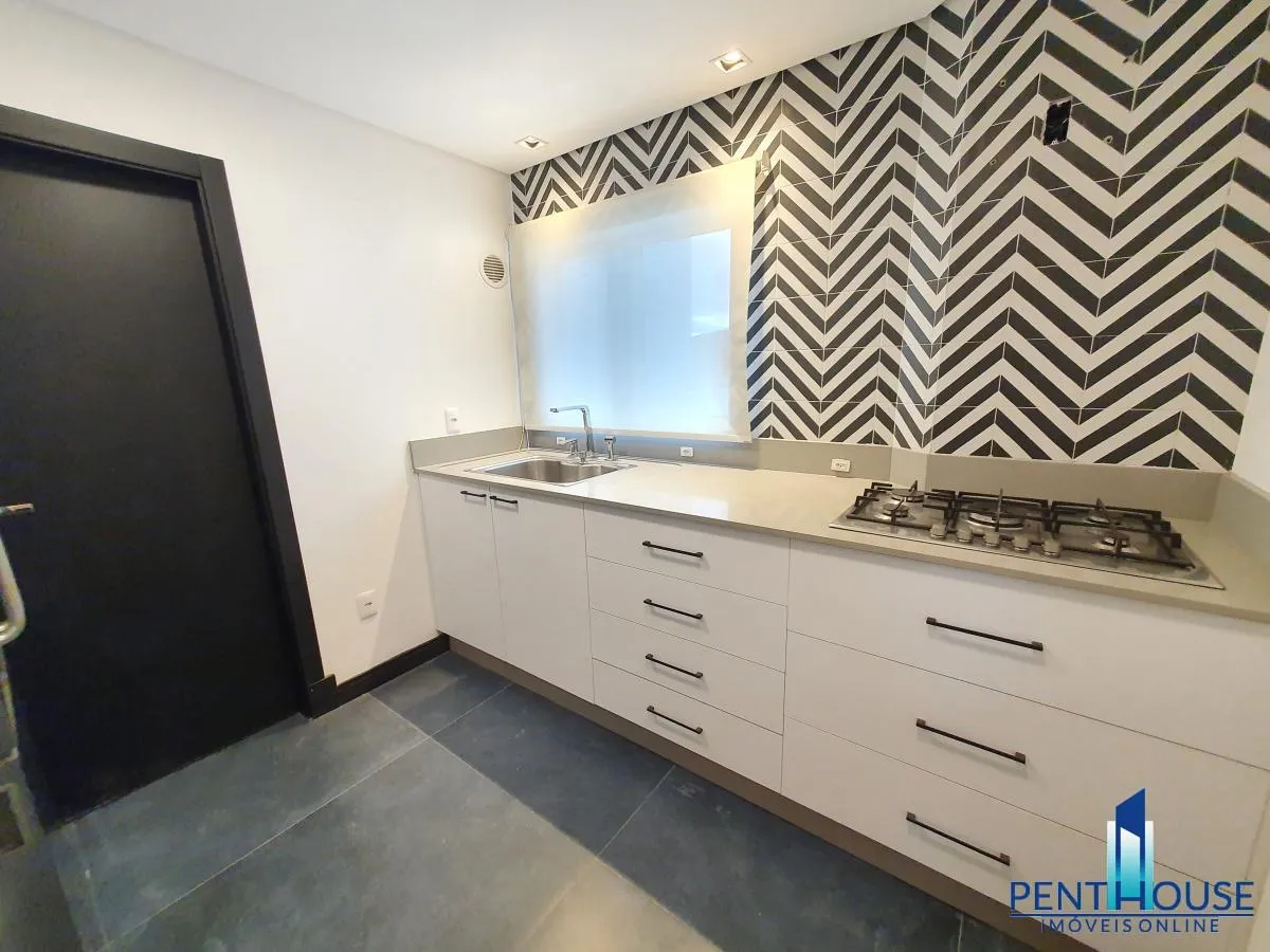 Imagem Cobertura Duplex para Venda em Balneário Camboriú, PIONEIROS, 3 dormitórios, 3 suítes, 4 banheiros, 4 vagas