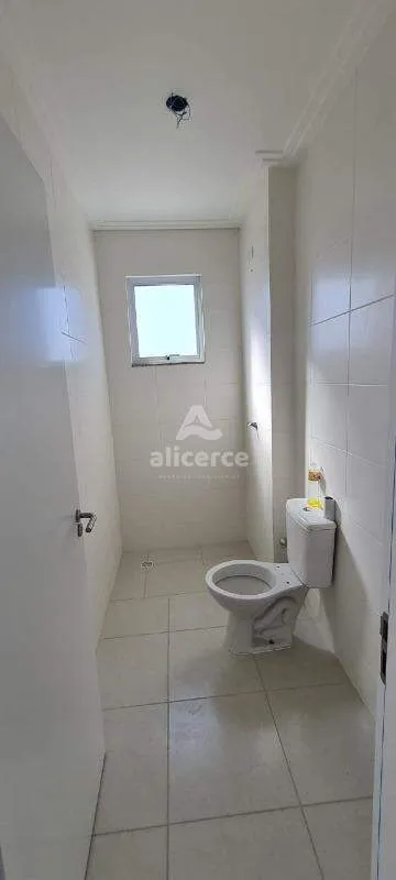 Imagem Apartamento novo em Palhoça, andar alto, com elevador, pertinho do mar e com vista para o morro do Cambirela.
