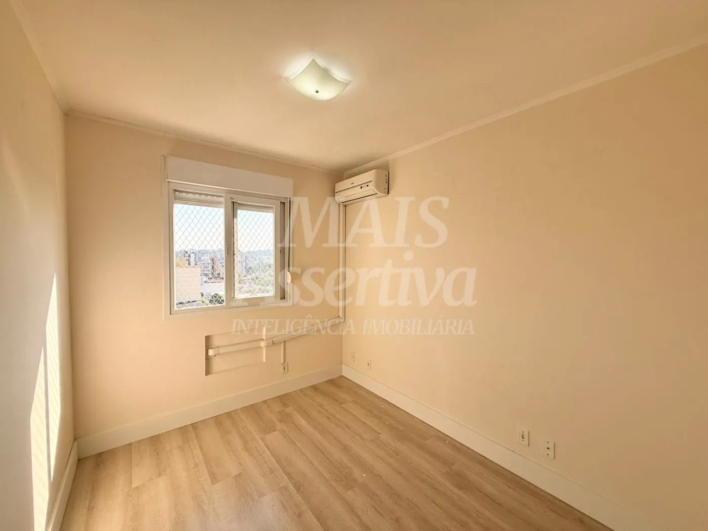 Imagem Apartamento semi mobiliado para venda no Edifício Downtown, Centro de Novo Hamburgo/RS.