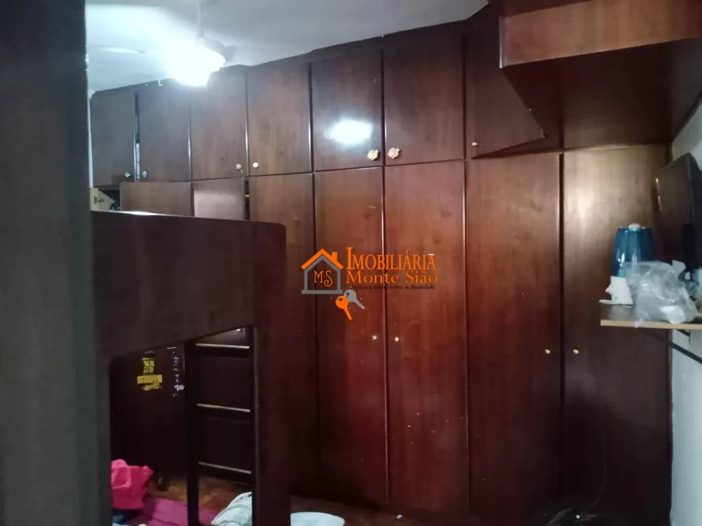 Imagem Casa com 3 dormitórios à venda, 194 m² por R$ 689.000,00 - Vila Rosália - Guarulhos/SP