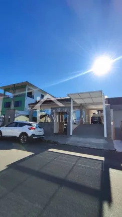 Imagem Casa Plana Averbada no Iririú com Piscina