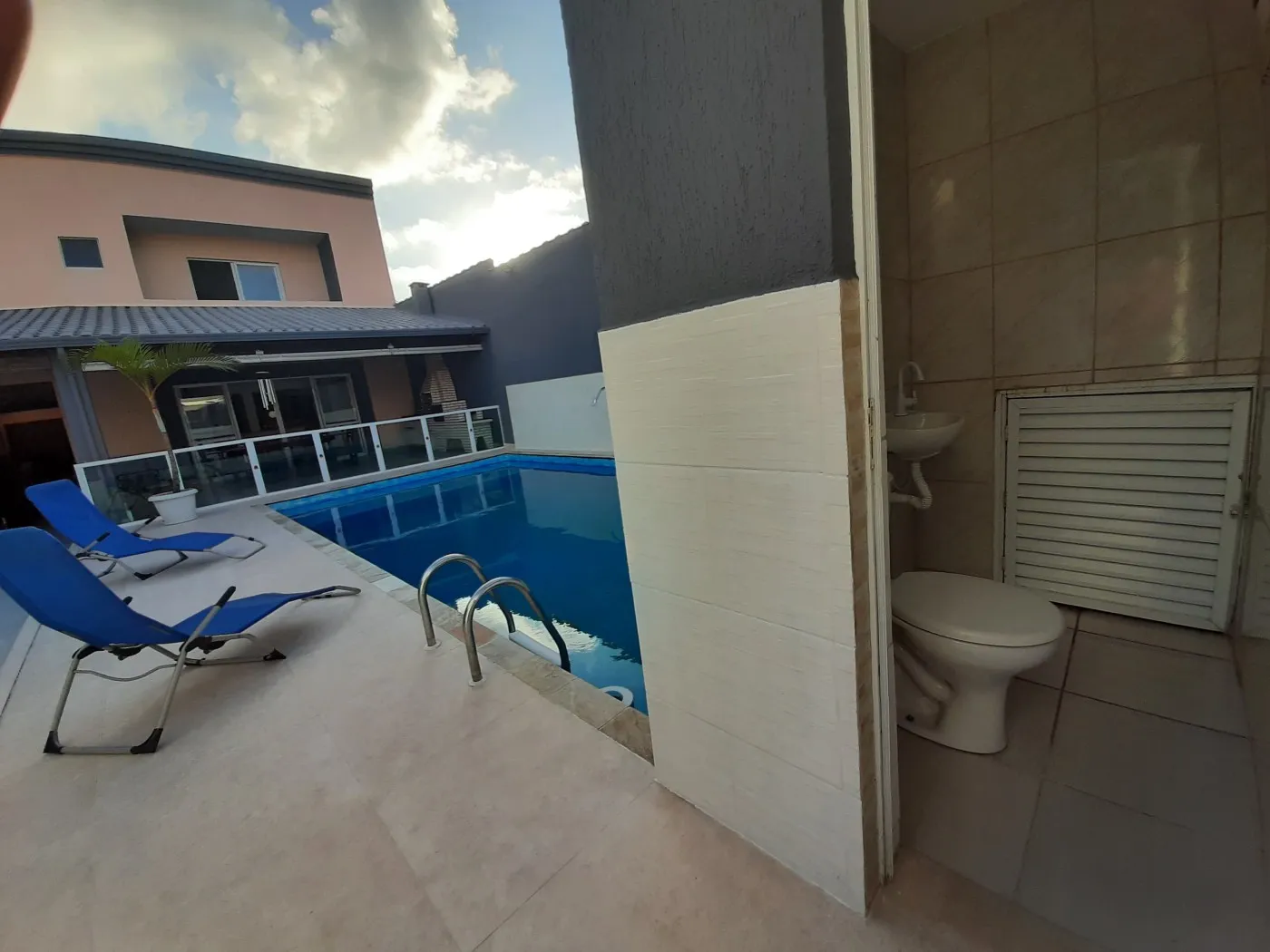 Imagem Casa para Venda em Itanhaém, Campos Eliseos, 5 dormitórios, 2 suítes, 3 banheiros, 10 vagas
