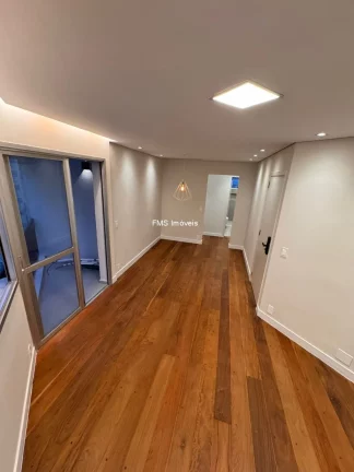 Imagem Apartamento à venda na Vila Olímpia, com 2 quartos sendo 1 suíte, 1 vaga, 55m².