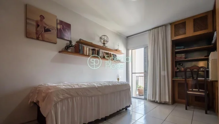 Imagem Amplo apartamento no miolo do Brooklin, 170 m², andar alto, sala para dois ambientes com ar condici...