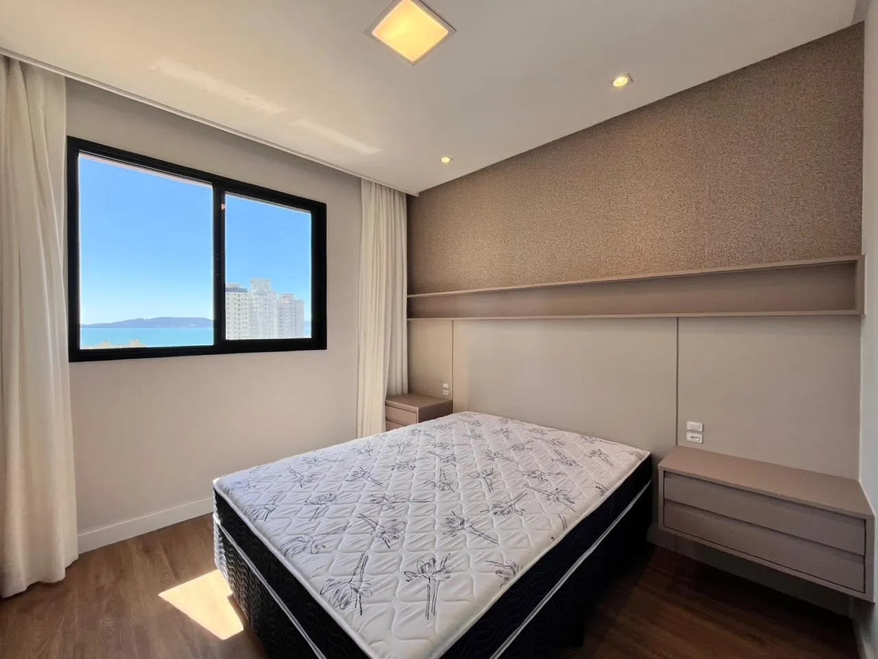 Imagem Apartamento com vista para o mar à venda com 70m2 por R$ 1.080.000,00