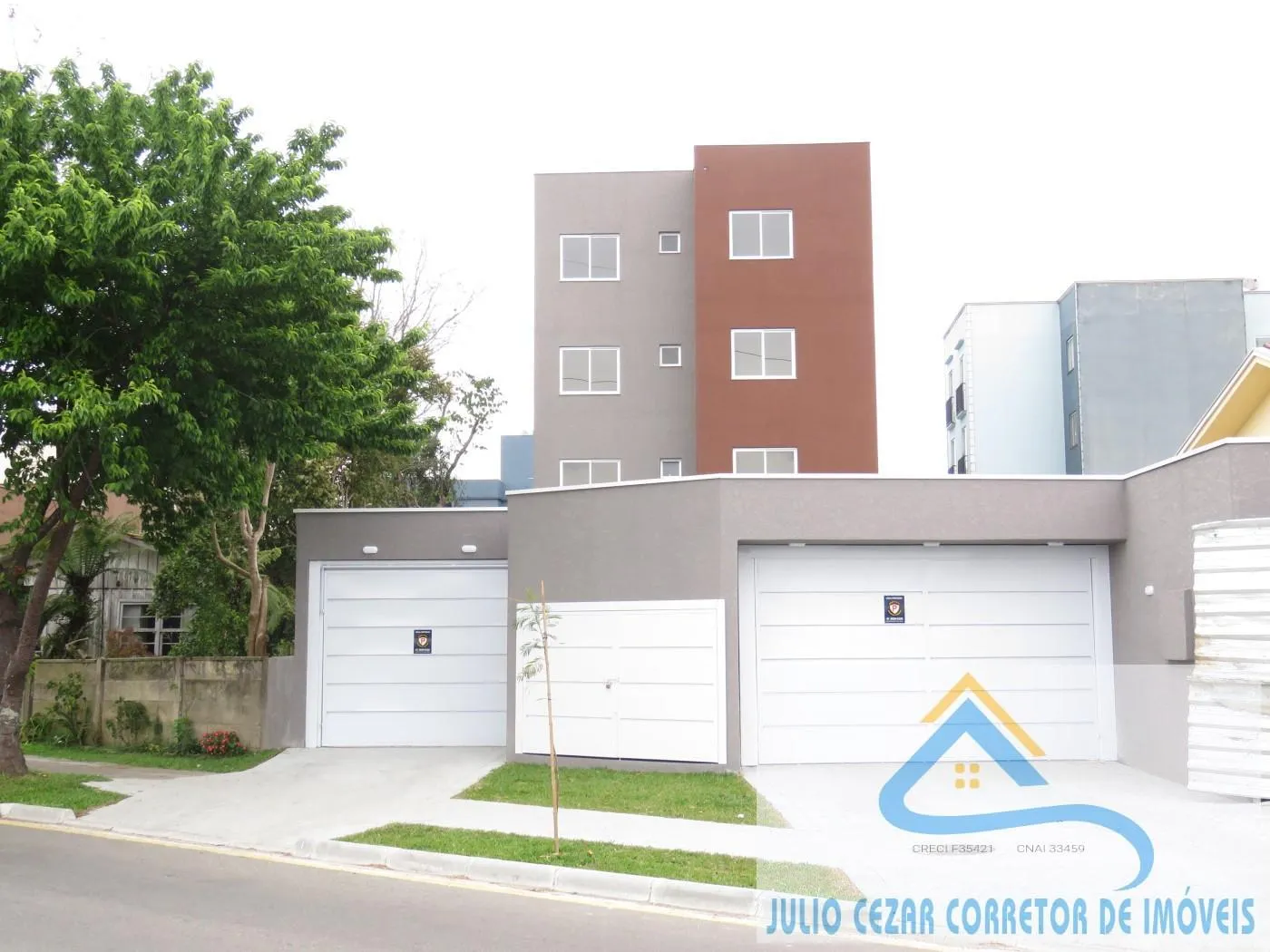 Foto do imóvel Apartamento para Venda em São José dos Pinhais, São Cristóvão, 3 dormitórios, 1 suíte, 2 banheiros, 1 vaga em São Cristóvão, São José dos Pinhais - PR