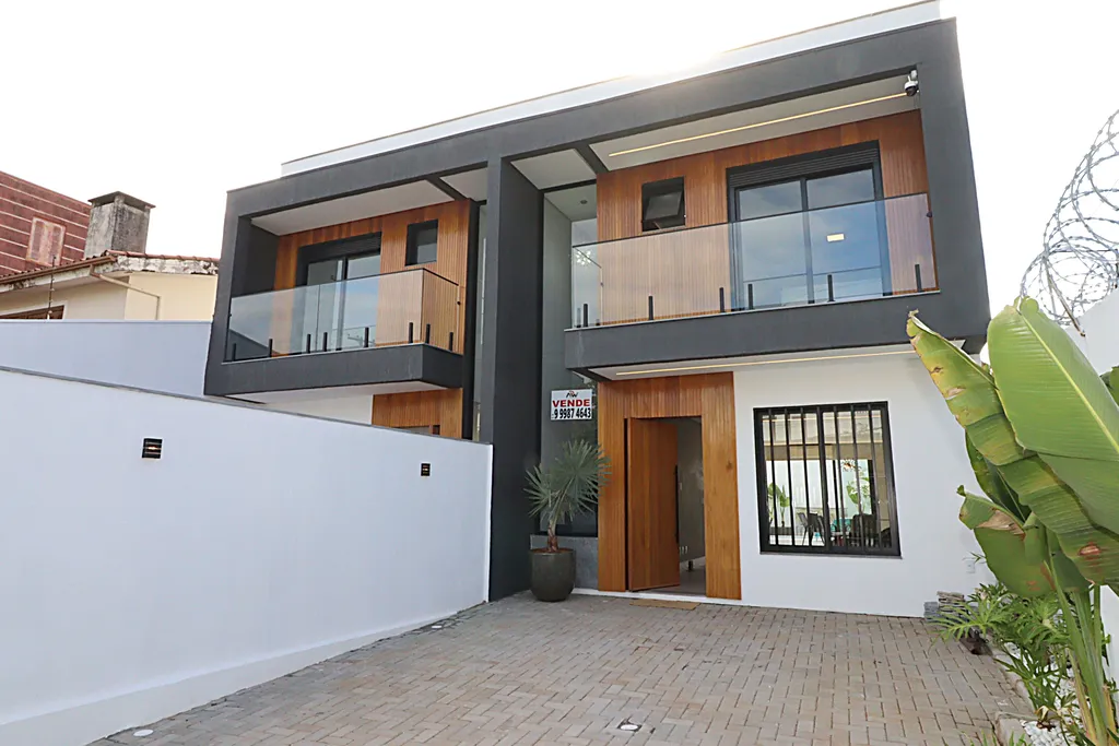 Imagem Casa de Condomínio em São Sebastião
