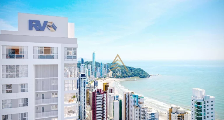 Imagem Apartamento com 4 dormitórios à venda, 181 m² por R$ 3.961.713,64 - Centro - Balneário Camboriú/SC