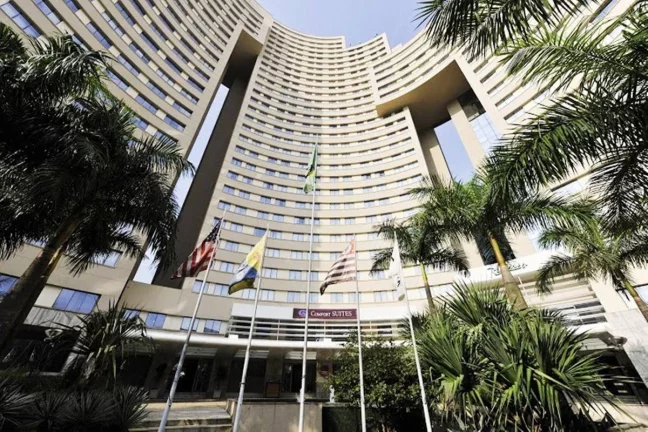 Imagem Flat disponível para venda no Comfort Suites Alphaville, com 50m², 1 dormitório e 1 vaga de garagem