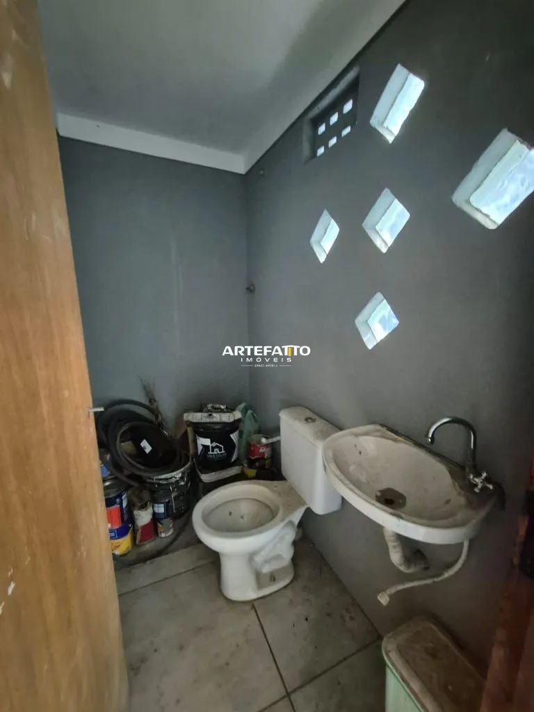 Imagem Sobrado com 3 dormitórios no bairro Franville