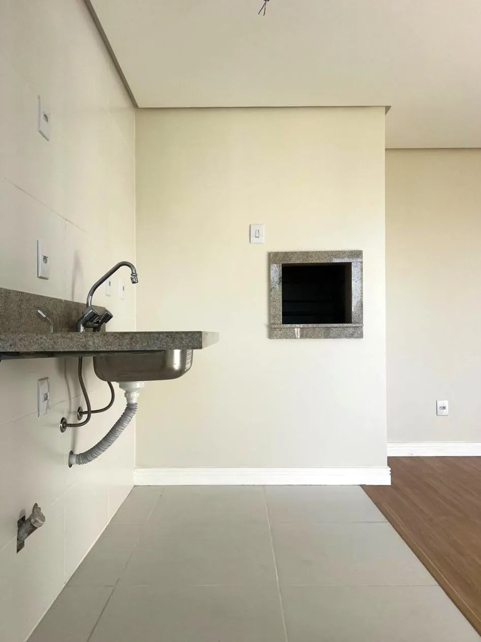 Imagem Apartamento 1 dormitório com vaga no Mont´t Serrat