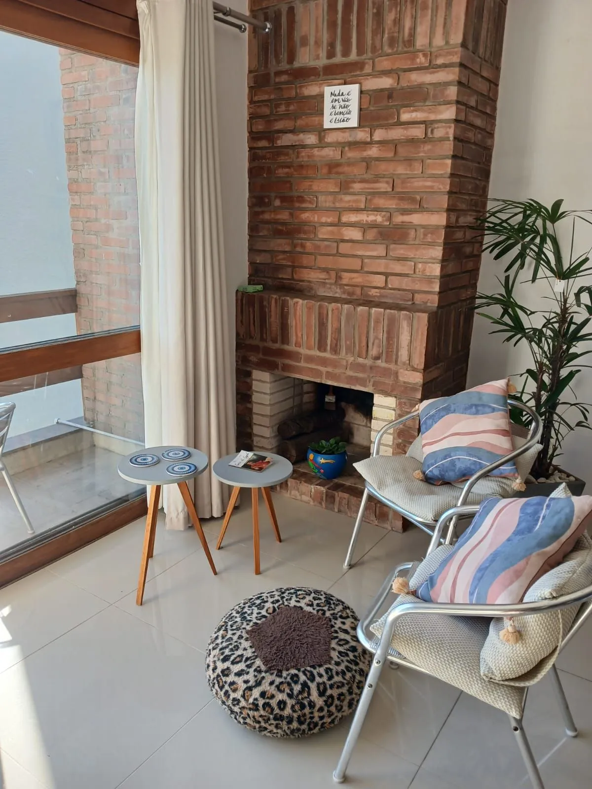 Imagem Casa a venda com piscina de 3 dormitórios em porto alegre