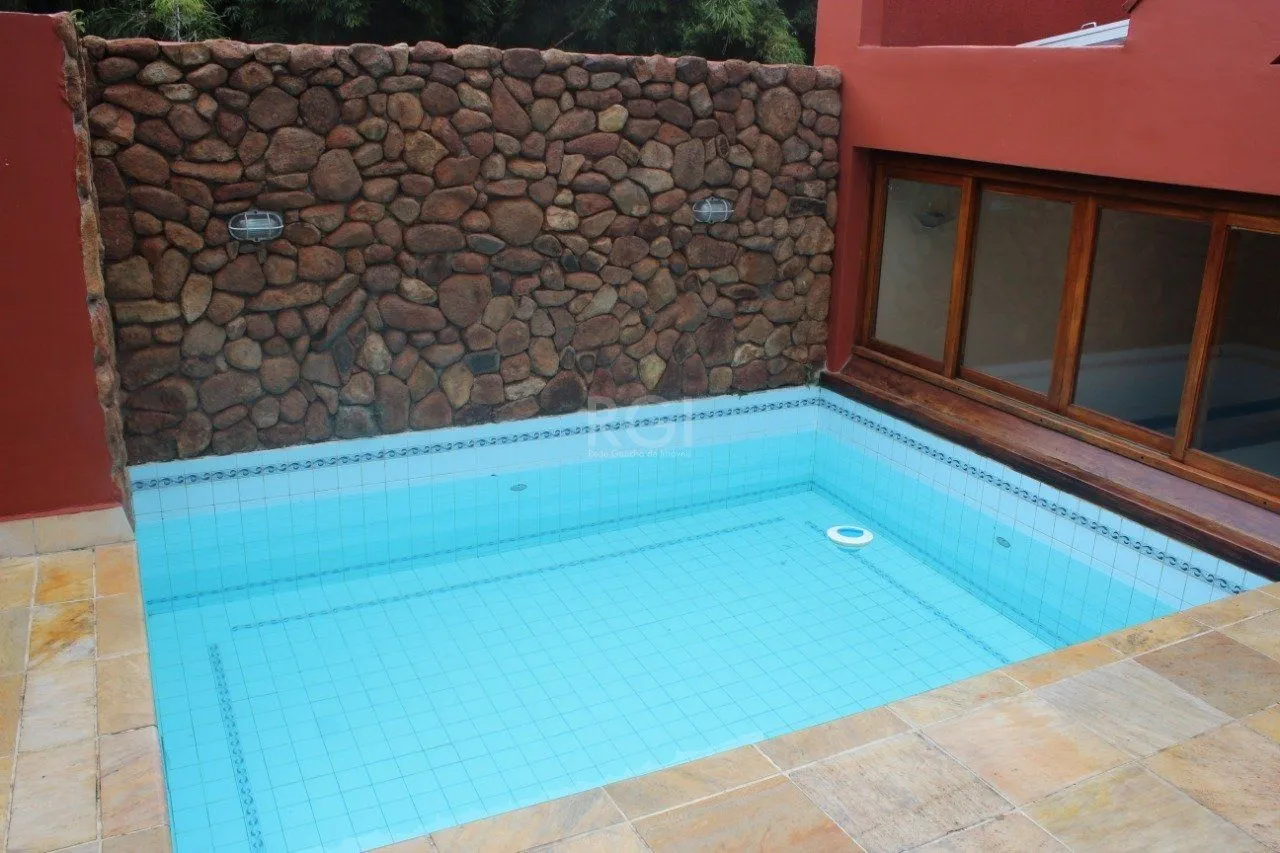 Imagem Casa Condominio para Venda - 379.23m², 4 dormitórios, sendo 1 suites, 2 vagas - Menino Deus