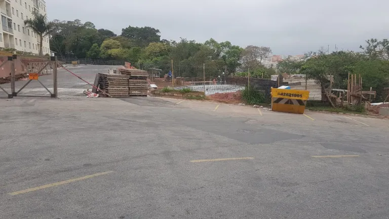 Imagem Apartamento com 2 Quartos à Venda, 54 m² em Jardim Caiapia - Cotia
