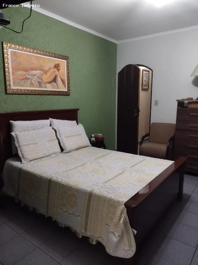 Imagem Sobrado para Venda em Santo André, Vila Tibiriçá, 3 dormitórios, 1 suíte, 3 banheiros, 6 vagas