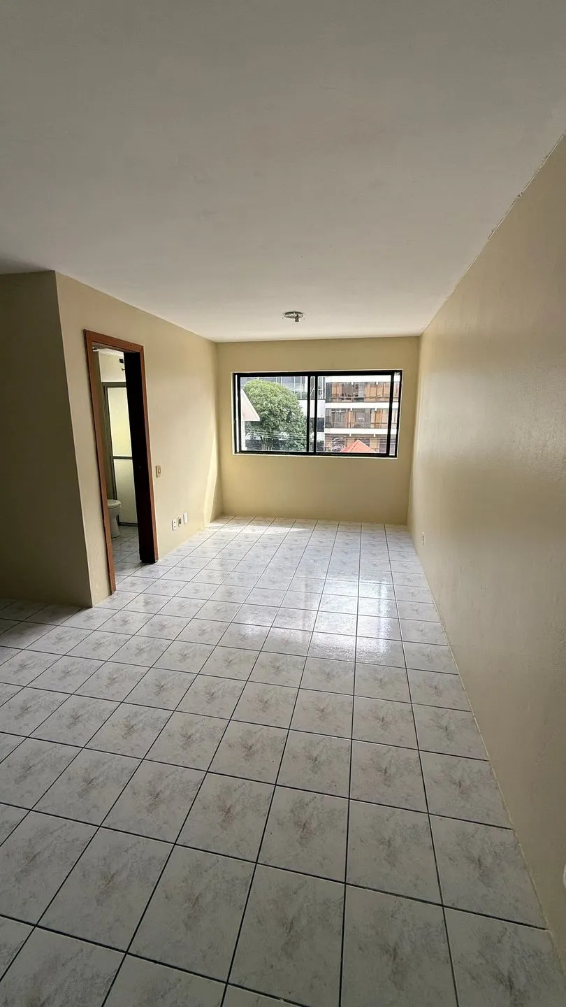 Imagem Apartamento à venda em Caxias do Sul, São Pelegrino, com 1 quarto, 42m2