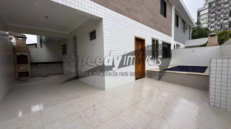 Imagem Sobrado em Santos para venda, 3 dormitórios.