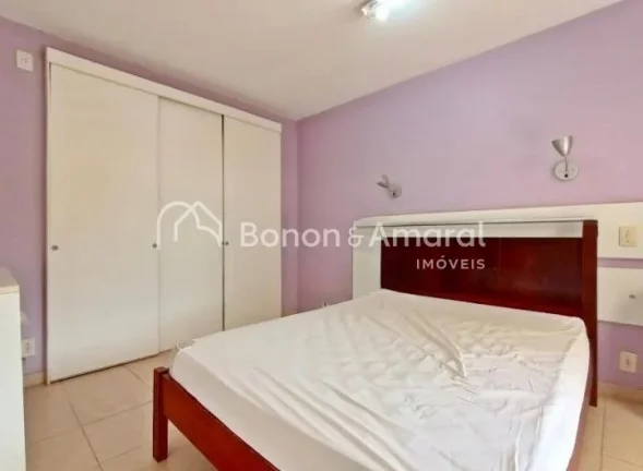 Imagem Encantadora residência em condomínio fechado no Residencial Clube de Campo, com 1.270 m² de terre...