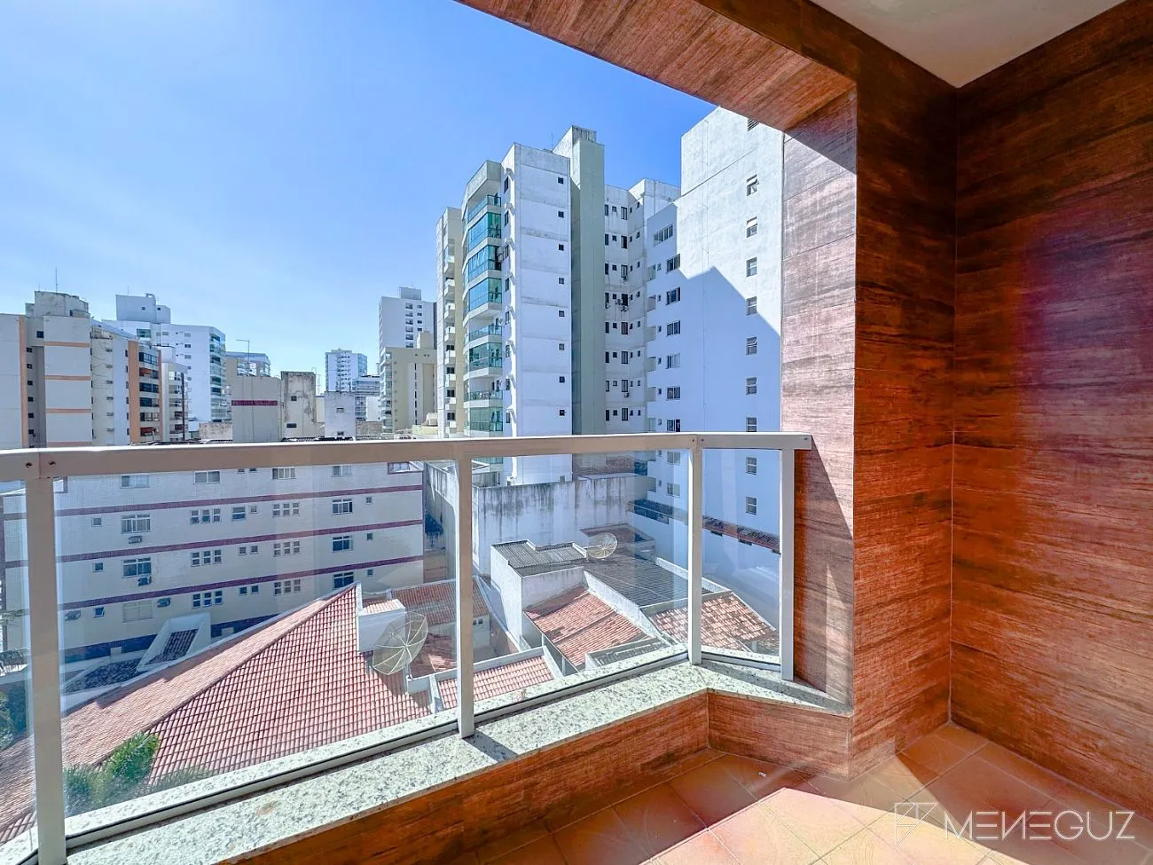 Imagem Apartameto 3 Quartos a venda na Praia do Morro a Duas quadras do mar com elevador
