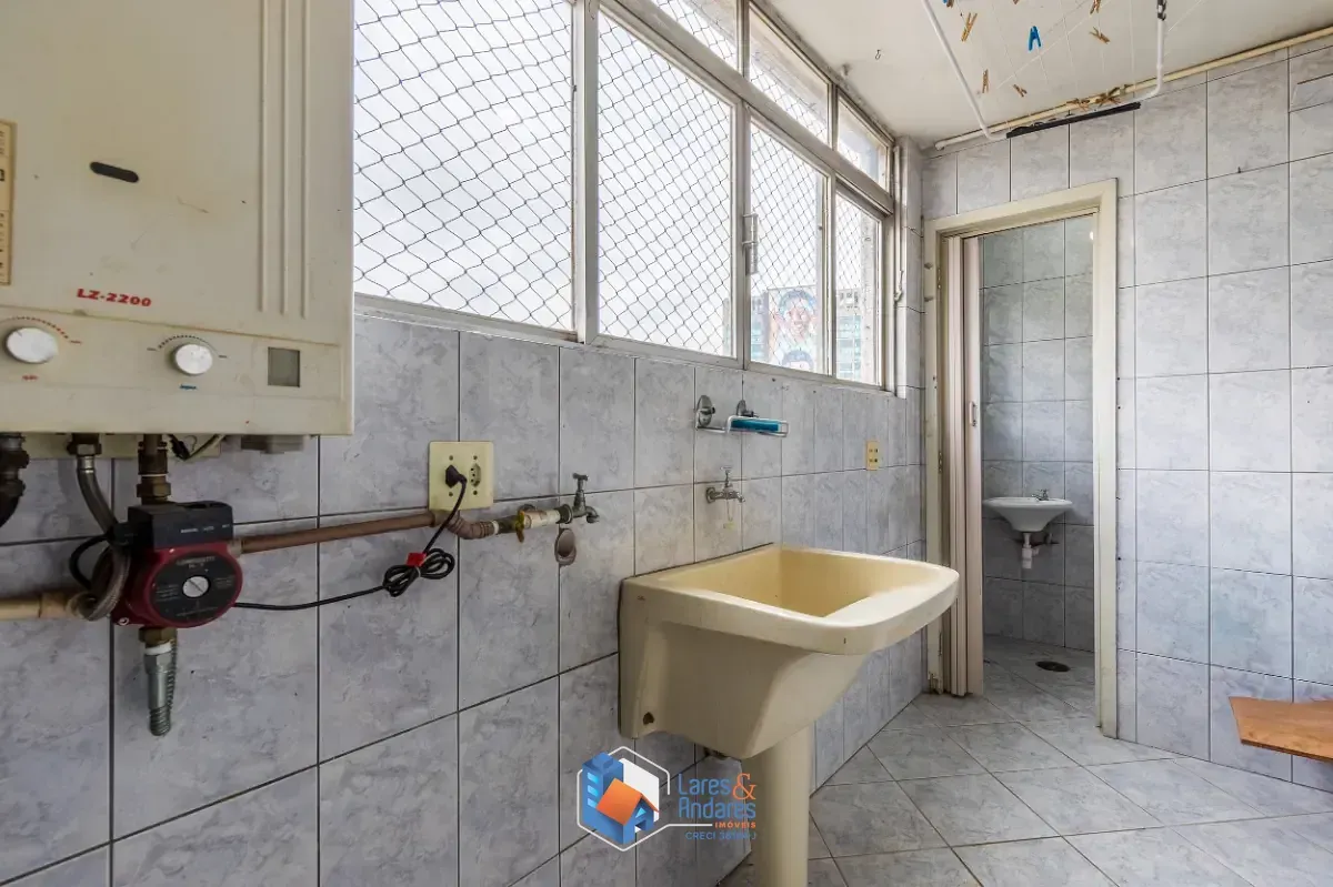Imagem Apartamento para venda em Cerqueira César com 3 quartos, sendo 1 suíte, 120m²