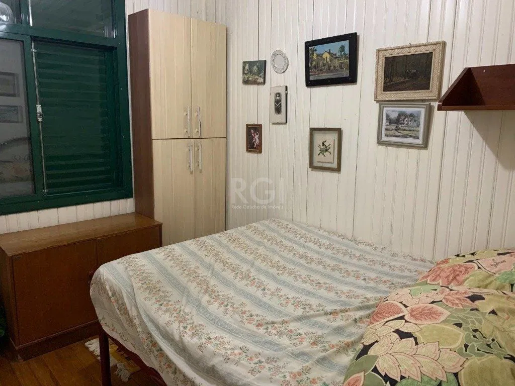Imagem Sítio para Venda - 2000m², 3 dormitórios, 2 vagas - Ponta Grossa