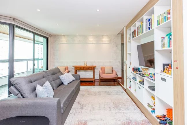 Imagem Apartamento à venda em São Paulo, Moema, com 4 quartos, 172m2