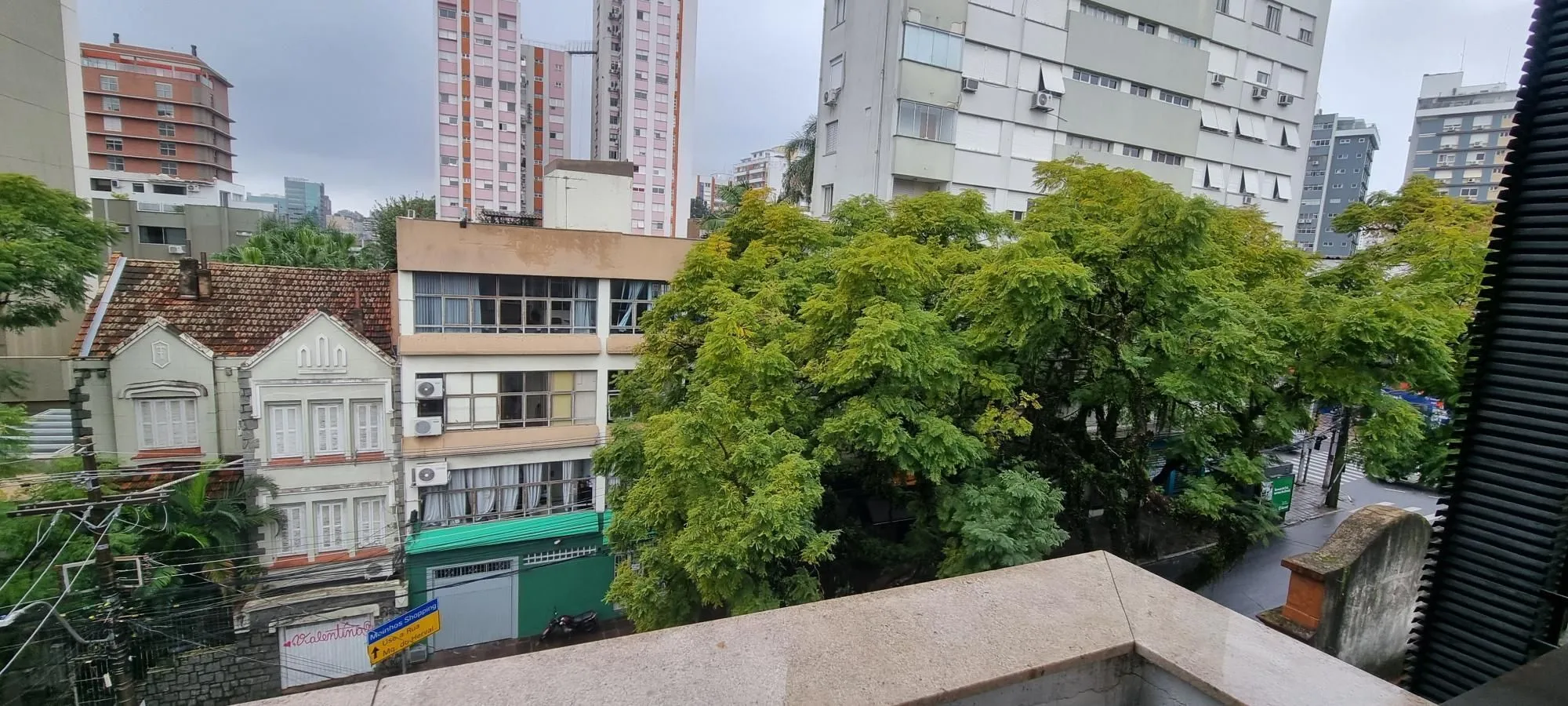 Imagem Apartamento tipo estúdio, mobiliado completo, no coração do Bairro Moinhos de Vento.