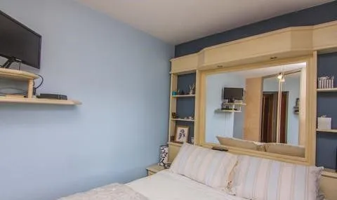 Imagem Vende-se apartamento com 3 quartos (1 suíte), 91 m² e 1 vaga - Menino Deus