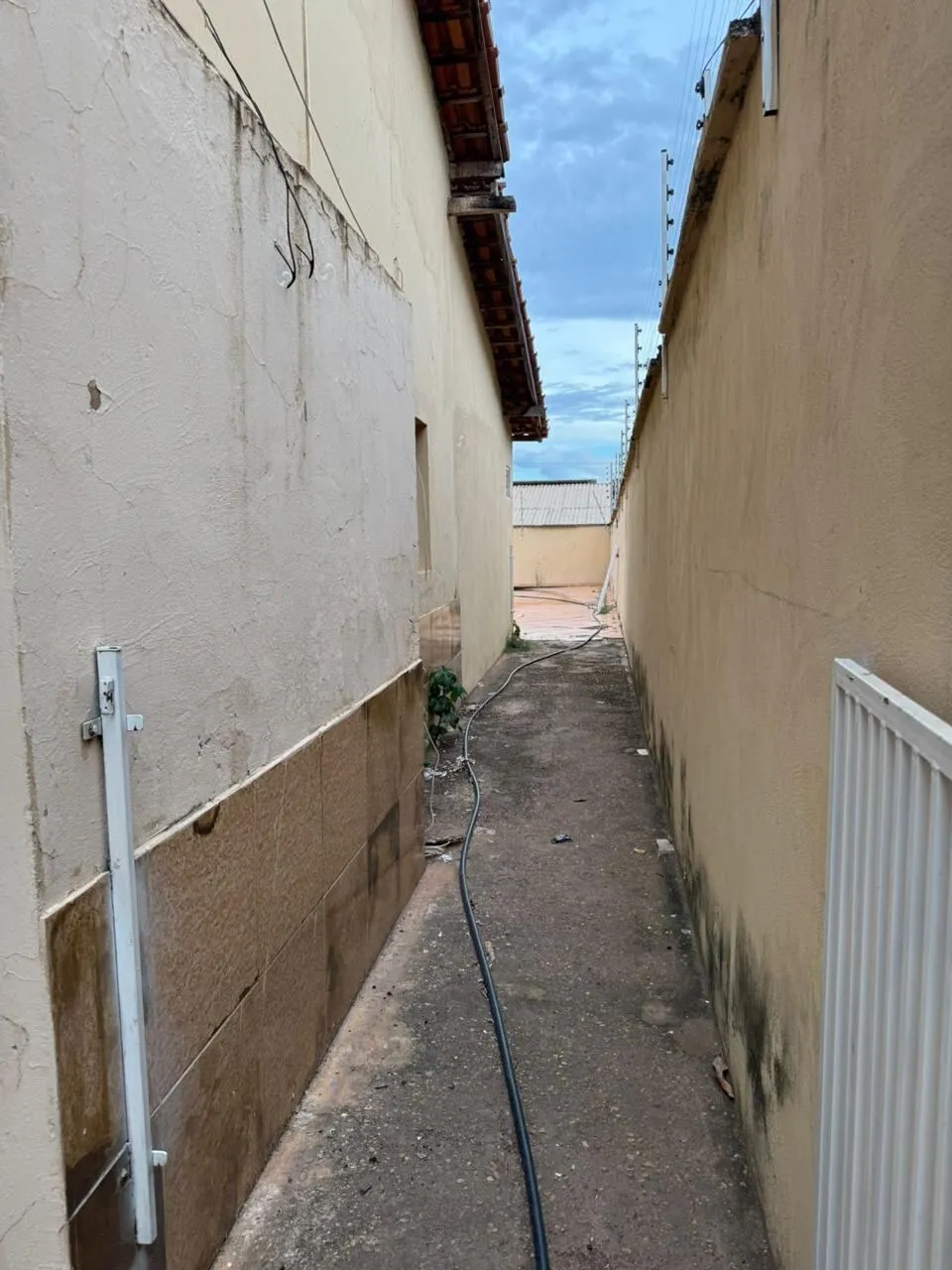 Imagem IMÓVEL À VENDA BAIRRO CANELAS VÁRZEA GRANDE 3 quartos 2 banheiros