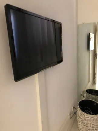 Imagem Apartamento com 1 Quarto para Alugar, 40 m² em Vila Bertioga - São Paulo