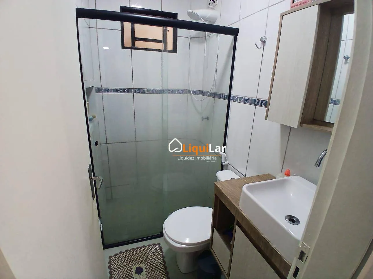 Imagem Casa de Porteira Fechada no Bairro Oiti