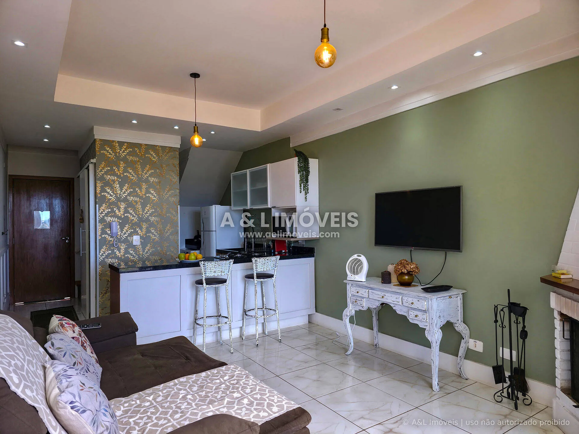 Imagem Duplex à venda na Vila Floresta | Lareira e vista para as montanhas
