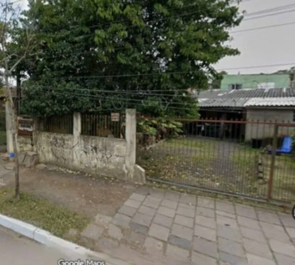 Imagem Terreno 330m2 com casa de alvenaria