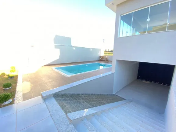 Casa com 3 Quartos à Venda, 204 m² em Jardim Alvorada - Alfenas