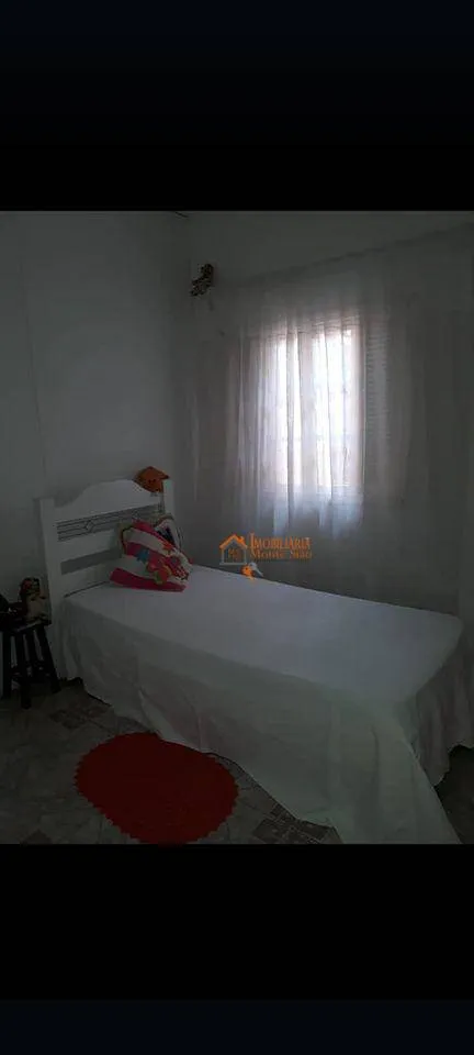Imagem Sobrado com 3 dormitórios à venda, 2000 m² por R$ 692.000,00 - Jardim Pinhal - Guarulhos/SP