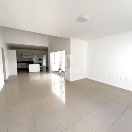 Imagem Casa semi mobiliada | Amizade | 3 quartos (1 suíte) | 200m²