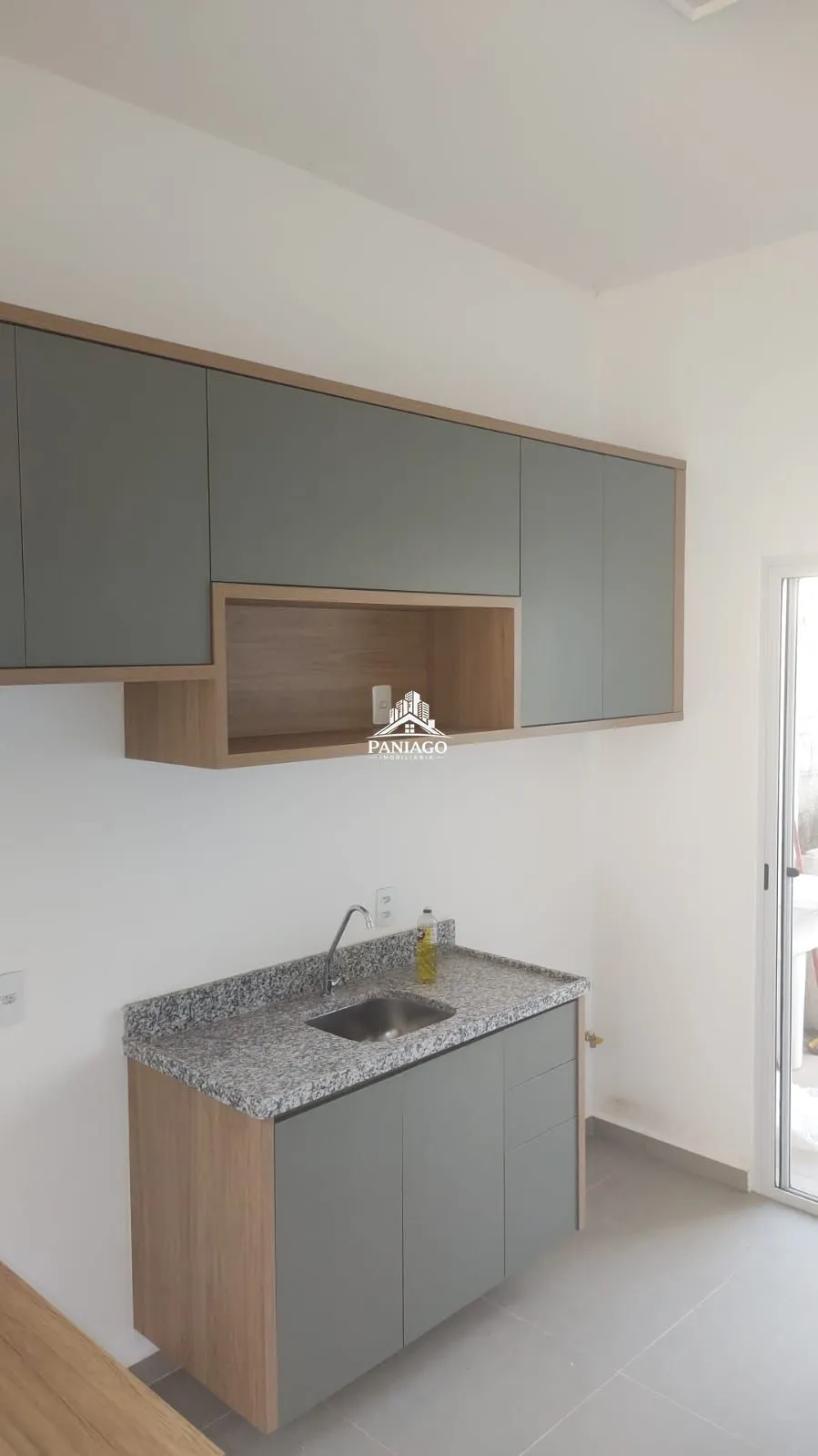 Imagem Casa em Condomínio 3 dormitórios para alugar Petrópolis Várzea Grande/MT