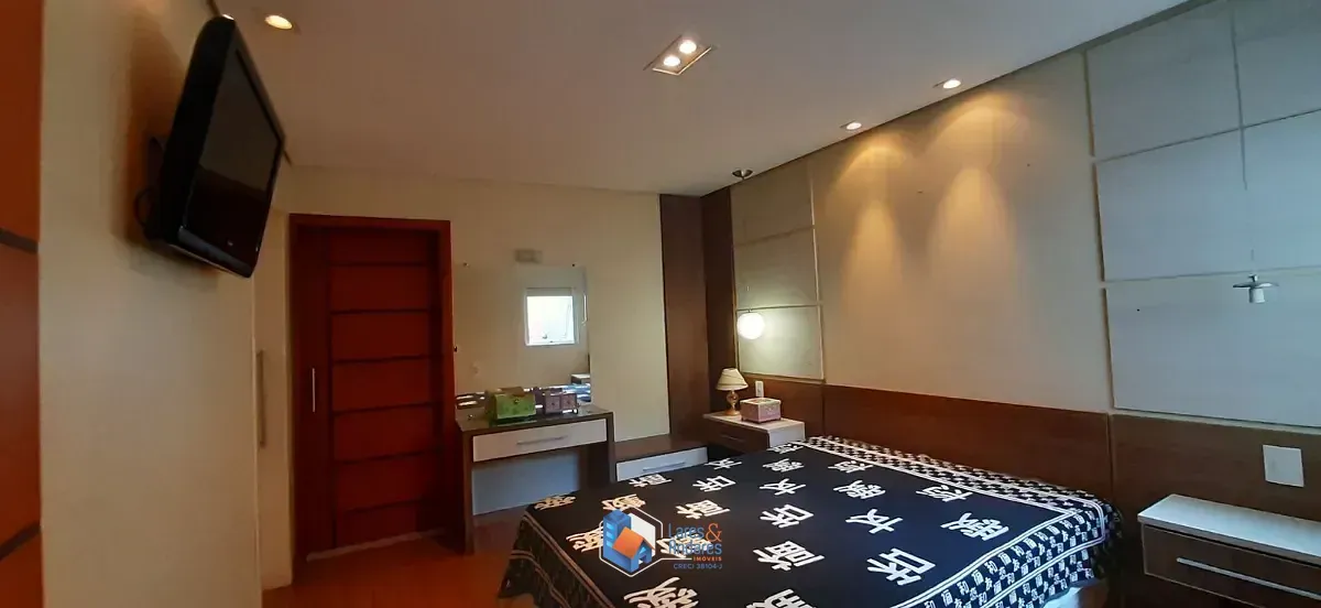 Imagem Sobrado para venda em Freguesia do Ó com 3 quartos, sendo 1 suíte, 366m²