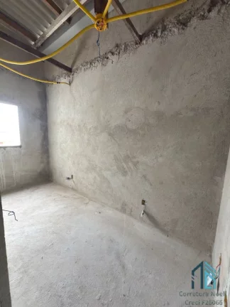 Imagem Sobrado 03 quartos sendo uma suíte, terraço, no Capão da Imbuia em Curitiba PR