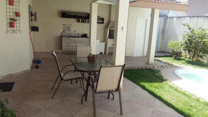 Casa de Condomínio com 3 Quartos à Venda, 200 m² em Urbanova Vii - São José Dos Campos