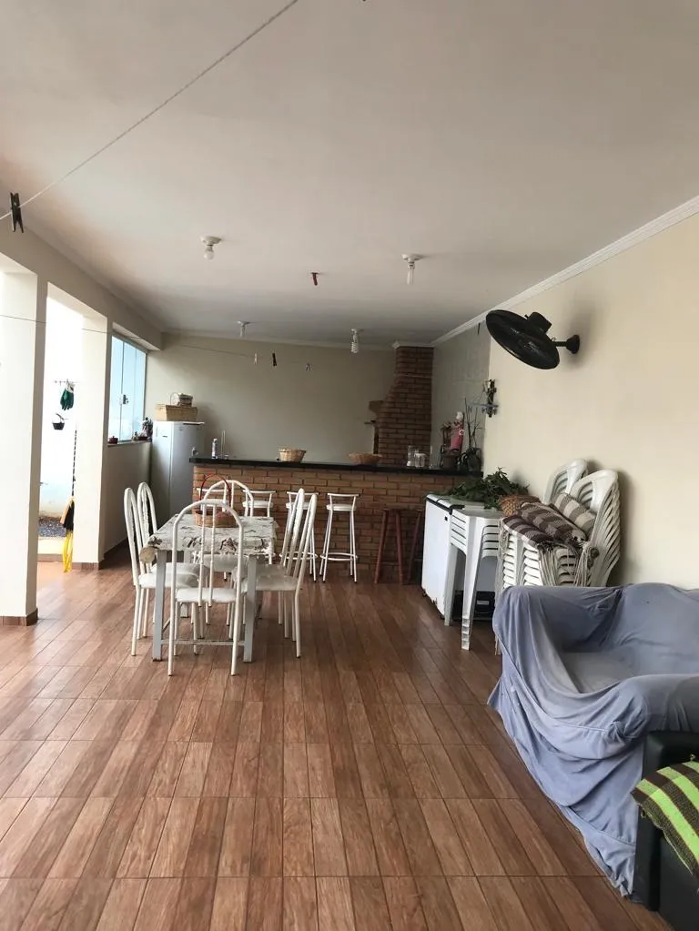 Imagem Linda Chácara no Bosque dos Eucaliptos com 1.100m².