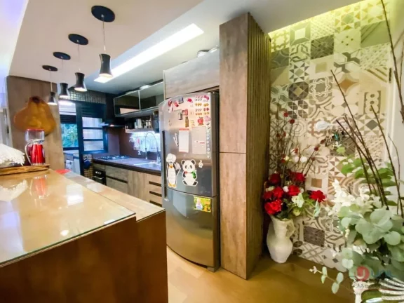 Imagem Apartamento 2 suítes com 1 Vaga | Centro de Florianópolis Mobiliado e Pronto para Morar! A poucos ...