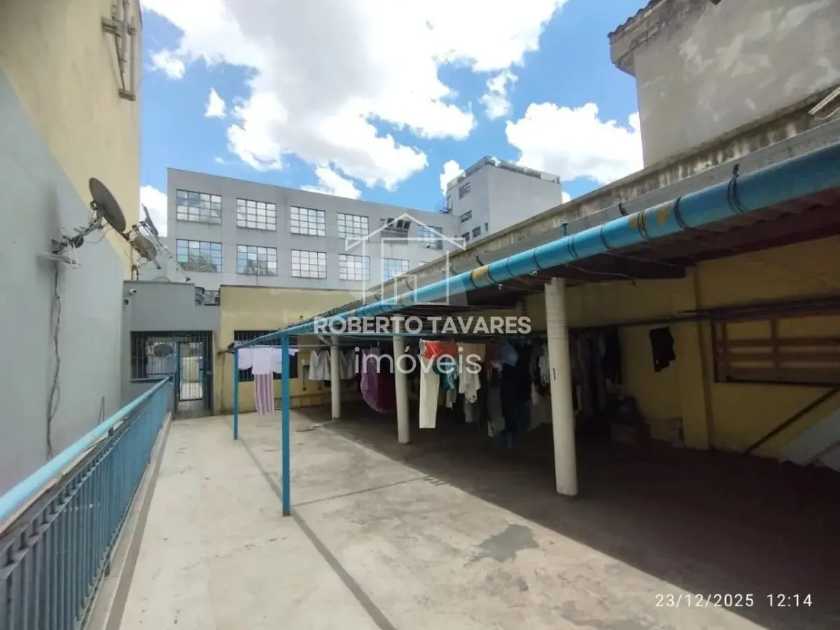 Imagem PRÉDIO RESIDENCIAL E COMERCIAL NO BRÁS - 50 Unidades de Kitnets: - 1 Loja no Térreo - 1 Apartamento Residencial Master - RENTABILIDADE MENSAL R$ 75.000,00