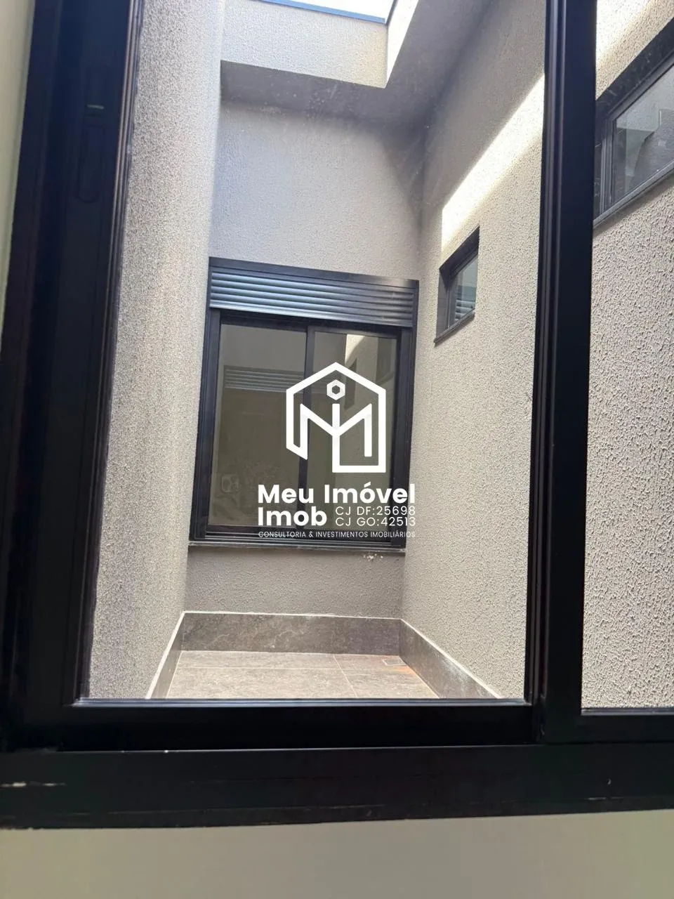 Imagem Residencial Jóquei Casa 4 Quartos 4 Suítes 330m²