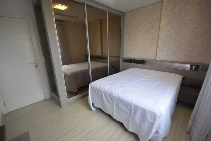 Imagem Apartamento com 4 Quartos à Venda, 163 m²em Meia Praia - Itapema