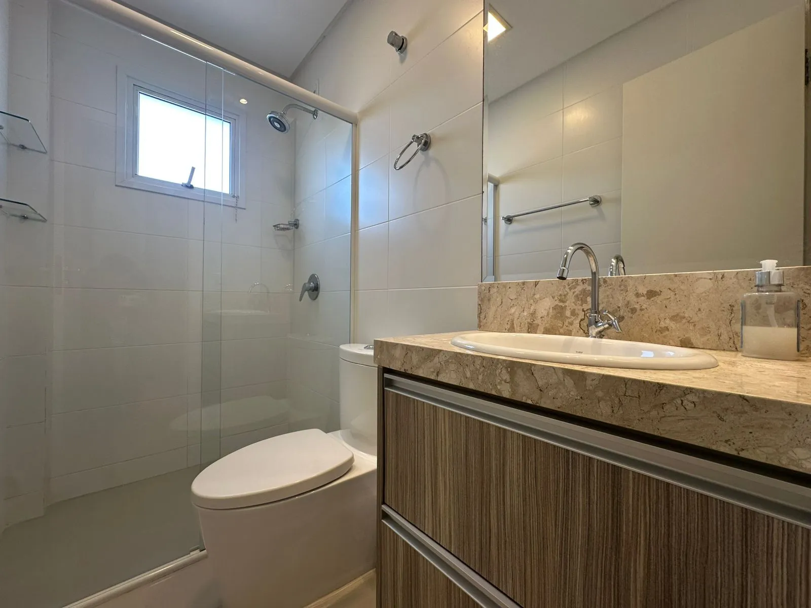 Imagem Apartamento à venda com 134m2 por R$ 2.100.000,00