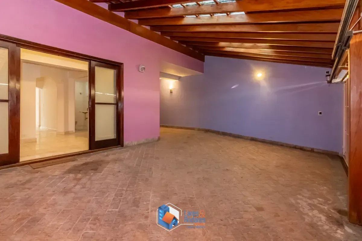 Foto do imóvel Casa para venda em Chácara Monte Alegre com 3 quartos, sendo 1 suíte, 188m² em Rua Breves