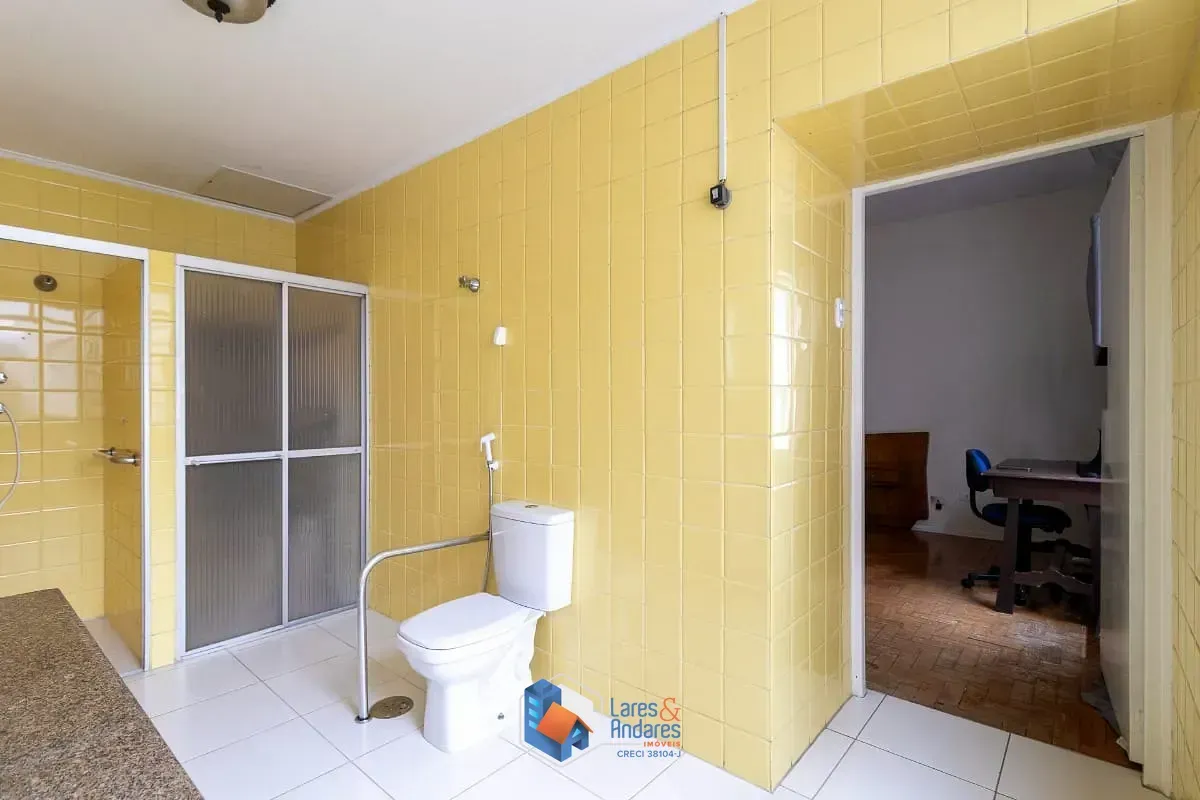 Imagem Casa para venda em Campo Belo com 4 quartos, sendo 1 suíte, 200m²