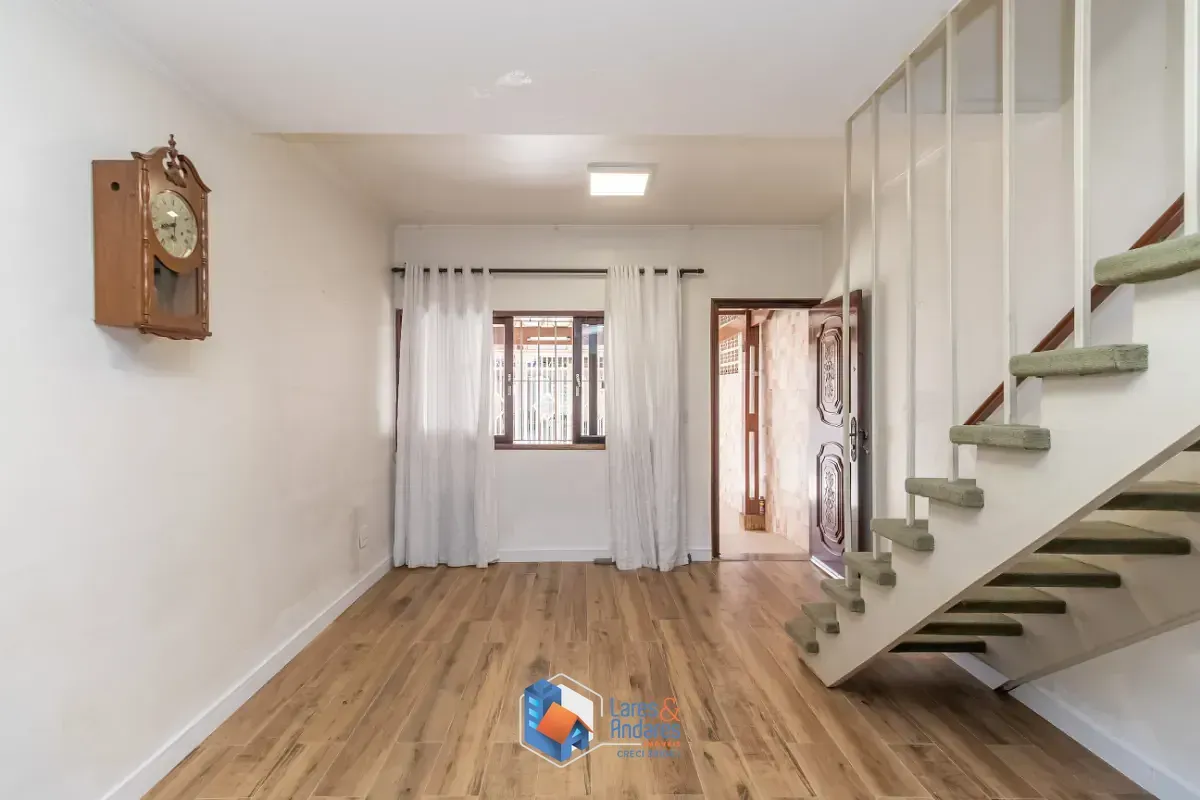 Imagem Sobrado para venda em Parque Residencial da Lapa com 3 quartos, sendo 2 suítes, 115m²